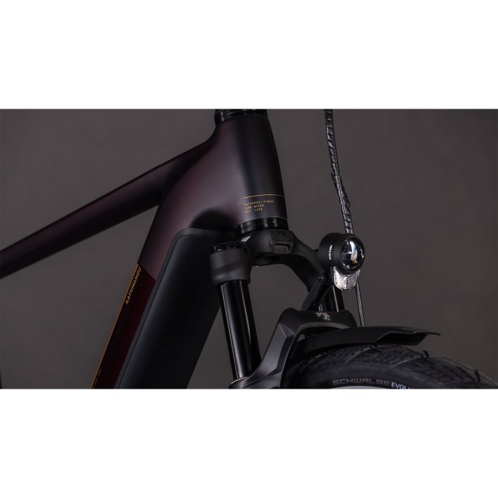 CUBE KATHMANDU HYBRID Comfort SLX 800 - Trekking E-Bike - 2026 - solareclipse / gold